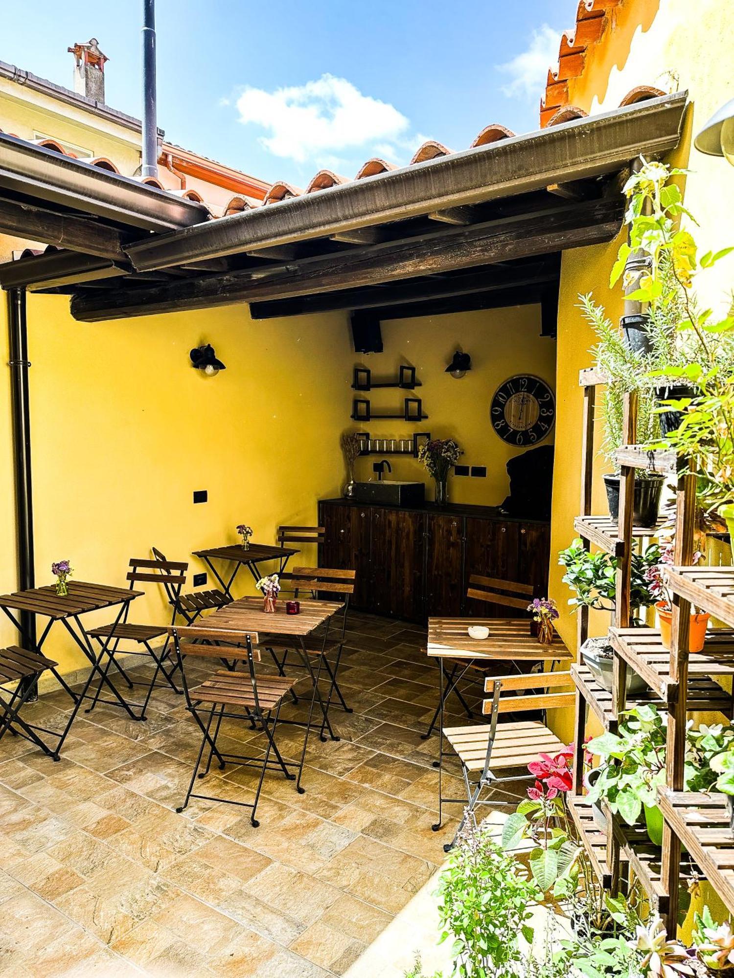 Hotel Domo Achenza Terralba Exterior foto